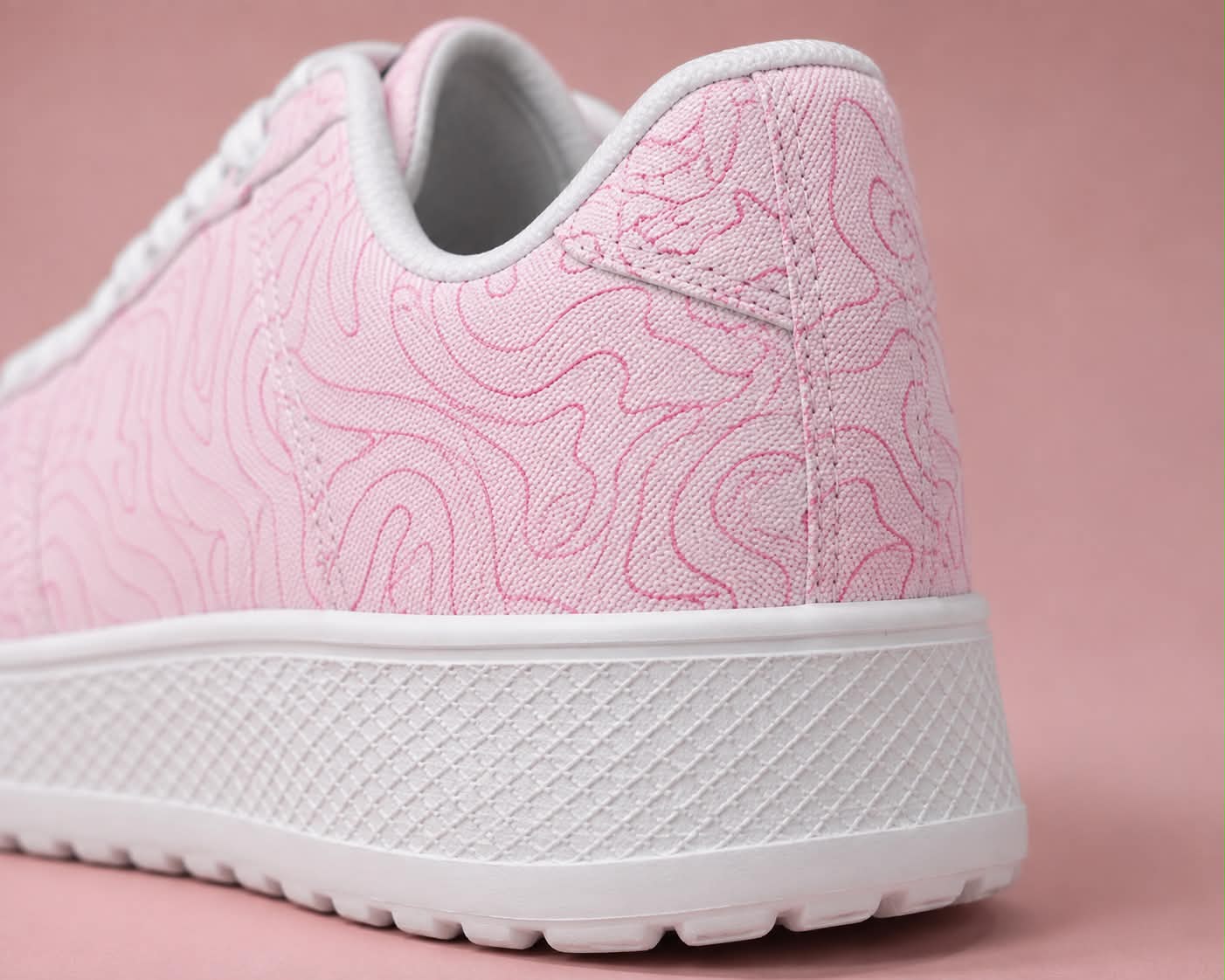 Dreich Aurora sneaker heel detail